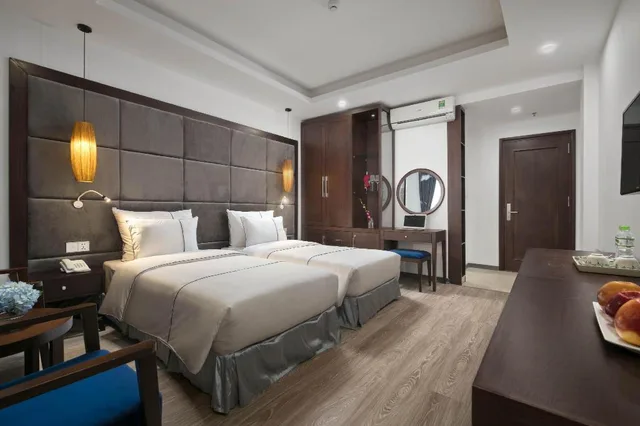 غرفة بريميير بسرير مزدوج بإطلالة على المدينة، Hanoi Bonsella Hotel 3/5