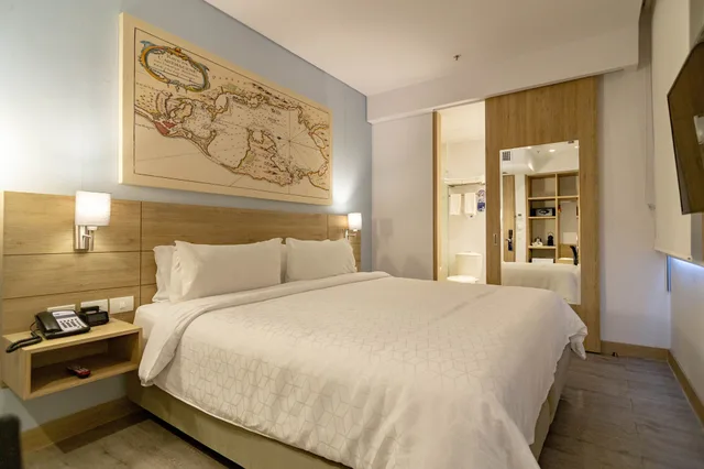 غرفة قياسية بسرير كينج، Holiday Inn Express Cartagena Manga 4/9