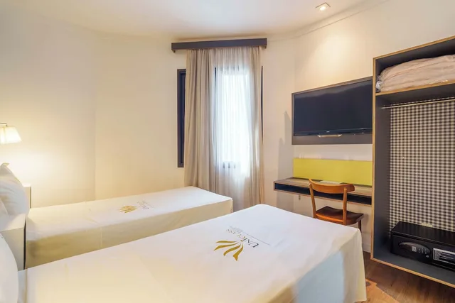 غرفة قياسية رباعية بأربعة أسرّة، Uniclass Hotel Pinheiros 6/10