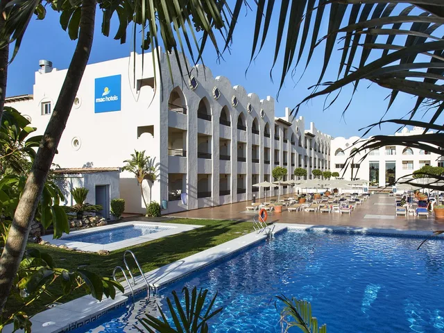 Andalusian, Double Bed, Courtyard View، Hotel Mac Puerto Marina 1/1