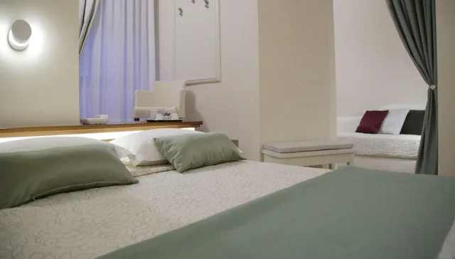غرفة عائلية، Hotel Renaissance 1/4