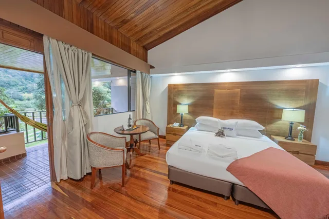 غرفة سوبيريور بسرير مزدوج بإطلالة على البحيرة، Hotel Bambito by Faranda Boutique, a member of Radisson Individuals 3/6