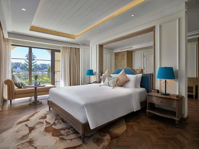 جناح تنفيذي بسرير كينج، Mercure Da Lat Resort 2/3