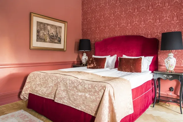 غرفة سوبيريور بسرير كينج بإطلالة على المدينة بشرفة، Hotel Eggers 2/4