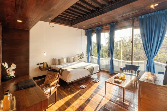بنتهاوس بسرير كوين، Le Duplex 10/10