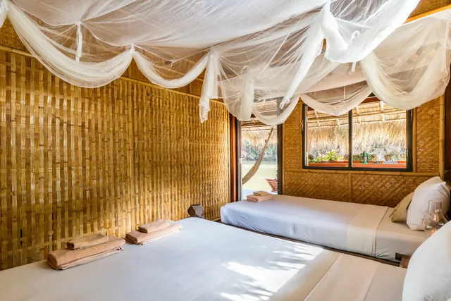 Standard, Twin Beds, River Kwai Jungle Rafts 2/2