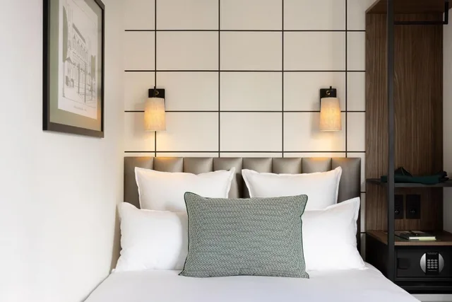Adjoining, Single، Hotel Moderniste 1/9