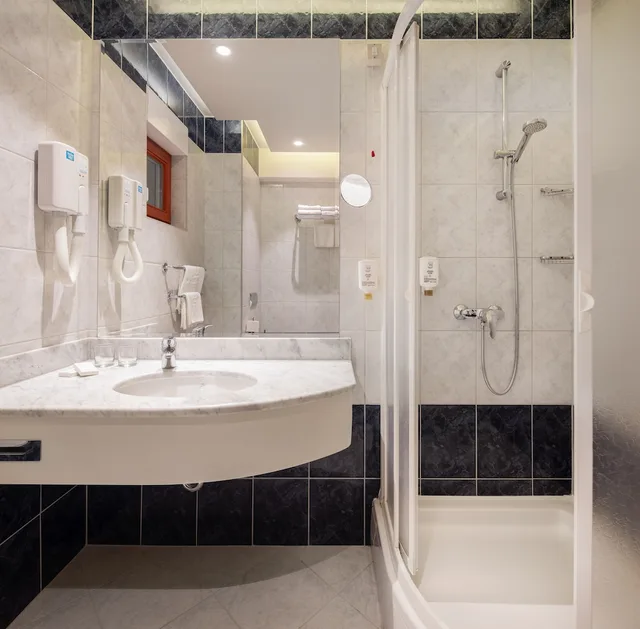 شقة بسريرين منفصلين بإطلالة على البحر بشرفة بغرفة نوم واحدة مع أريكة، APARTHOTEL TAMARIS 1/1