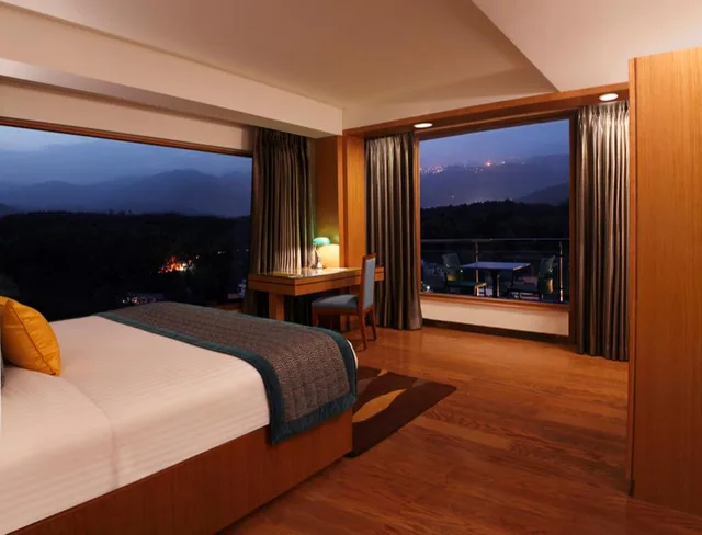 جناح ديلوكس بسرير كينج، Lemon Tree Hotel Dehradun 1/1