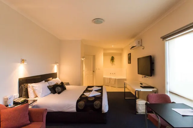 غرفة بسرير مزدوج، Best Western Mill Park Motel 2/5