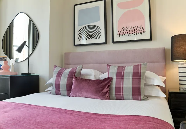 Open Plan, Superior, Apartment, Double Bed, Sofa، Cheval Harrington Court 4/8