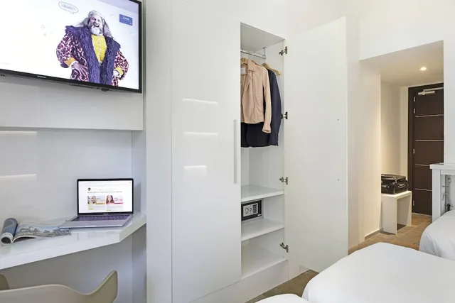 غرفة قياسية ثلاثية بسرير كوين وسرير فردي، B&B Hotel Savona 8/8