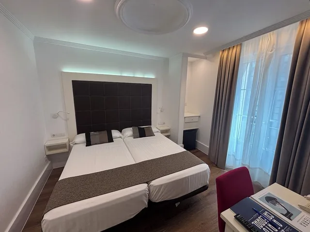 غرفة تنفيذية بسرير مزدوج، Hotel Catedral 9/10
