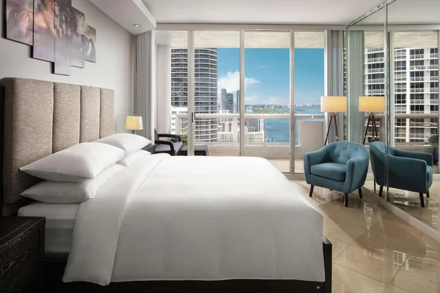 4 Bedrooms, Condo, Penthouse، Doubletree By Hilton Grand Hotel Biscayne Bay 2/6