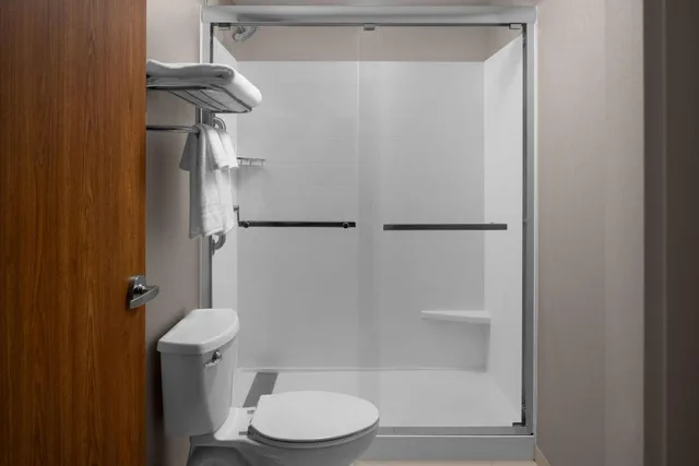 استوديو بسريرين كوين في طابق مرتفع، Springhill Suites Pittsburgh Southside Works 3/7