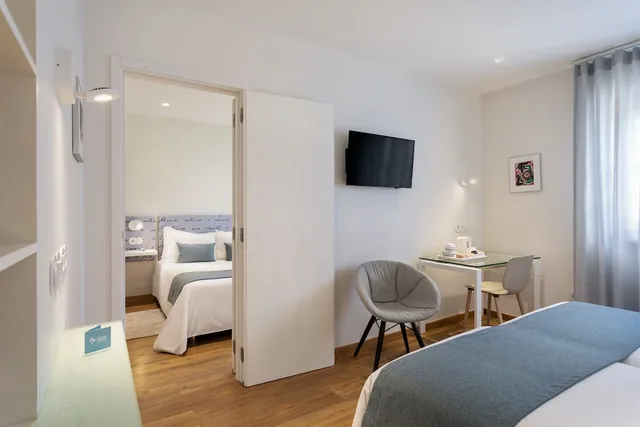غرفة بسرير مزدوج بشرفة بإطلالة، Hotel Das Salinas 4/6