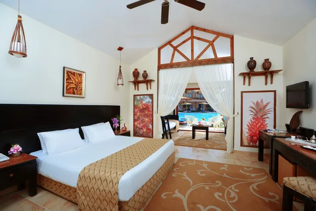 Family, Bungalow, King and Twin Beds, Pool View, Pickalbatros Jungle Aqua Park - Neverland Hurghada 1/10