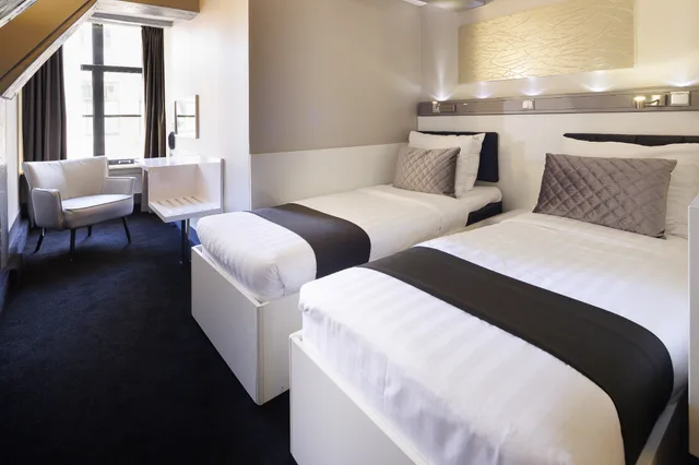 غرفة بسريرين منفصلين، Hotel CC 2/5