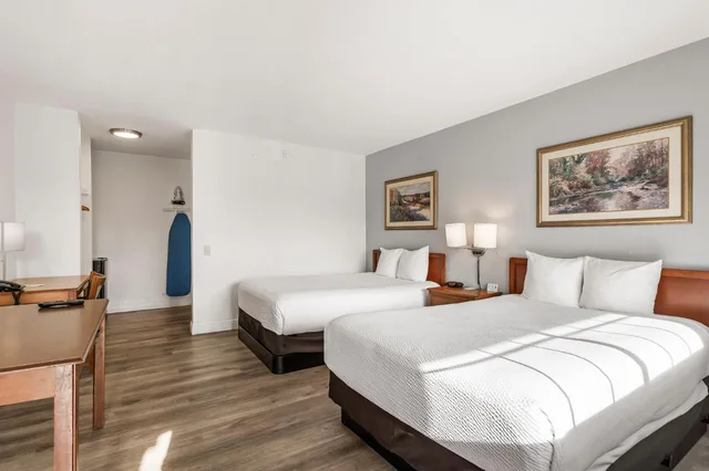 غرفة بسريرين مزدوجين، Heritage Inn Express Chico 2/10