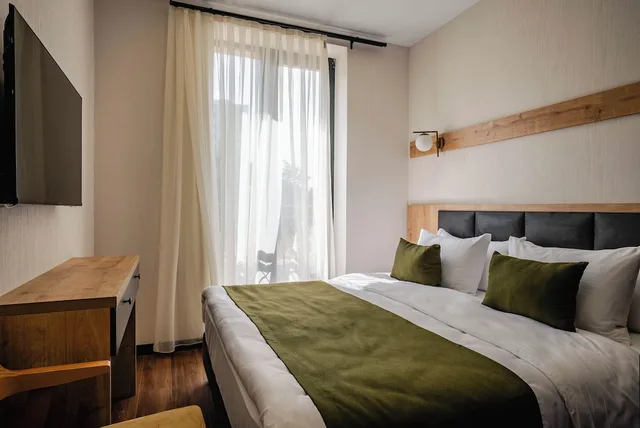 Classic Double Room, Akhaltsikhe Inn 1/3