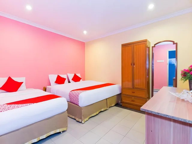 Superior, Suite, Double Bed, Oyo 746 Hotel Comfort 2/2