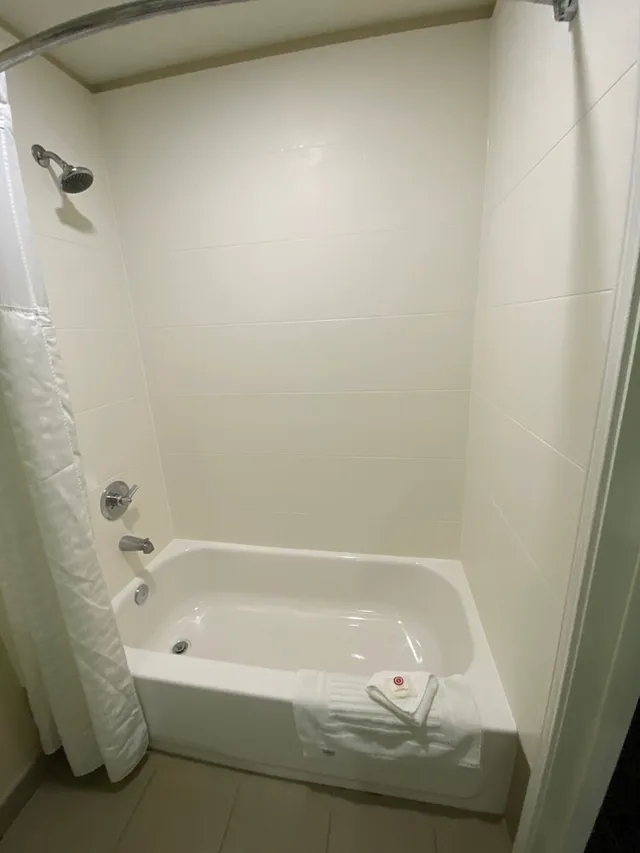 غرفة قياسية بسرير كينج، Comfort Inn Birmingham - Irondale 7/7