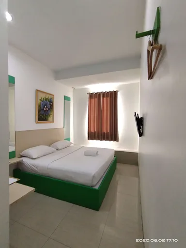 Smart، d'eWHiTTE Hotel 2/2