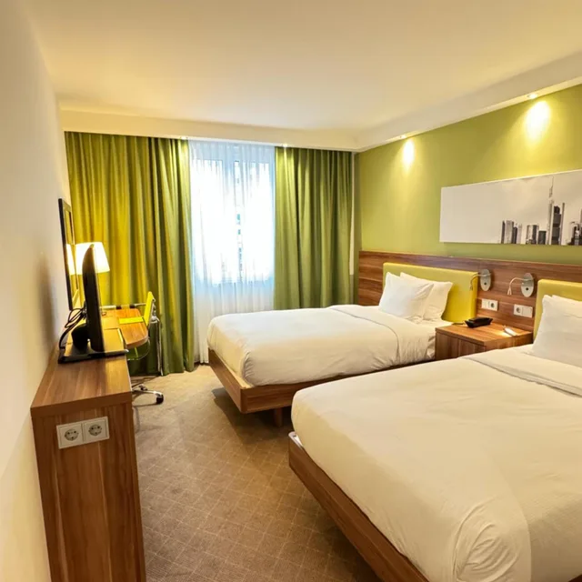 غرفة بسرير فردي، HAMPTON BY HILTON FRANKFURT CITY CENTRE MESSE 1/8