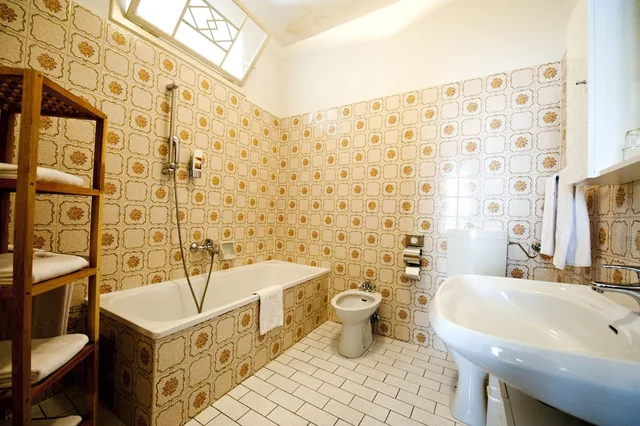 جناح بسريرين مزدوجين، Hotel Mariahilf 8/10