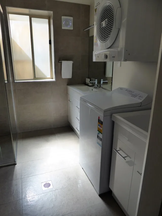 شقة ديلوكس بسرير كوين وسرير مزدوج بغرفتي نوم، Lifestyle Apartments At Ferntree 5/5