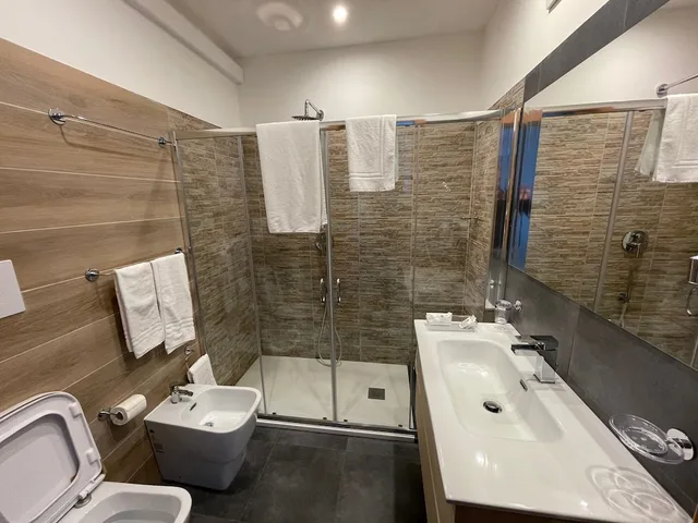 غرفة كلاسيكية بسرير مزدوج بإطلالة على البحر، Hotel Sul Mare Al Gabbiano 6/6