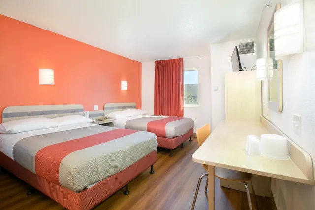 Standard, 2 Double Beds, Motel6 Brooklyn Center, MN - Minneapolis 7/10