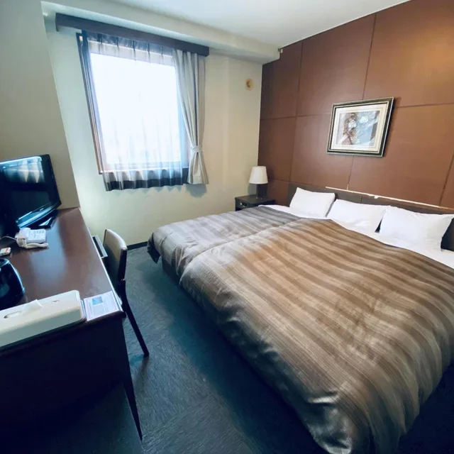 Hollywood, Twin Beds, Smoking، Hotel Route-Inn Kamisuwa 1/3