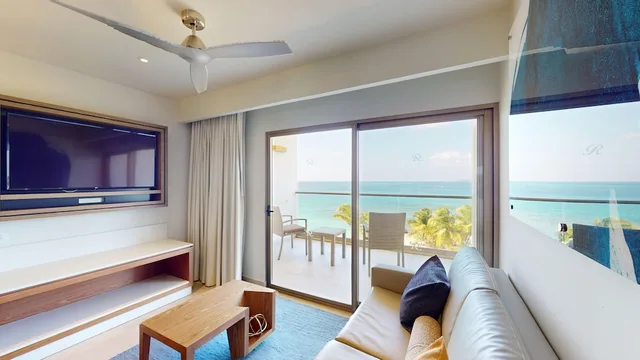 1 Bedroom, Diamond Club, Presidential, Luxury, Suite, King Bed, Ocean View, Sofa, Royalton Grenada, an Autograph Collection All-Inclusive Resort 2/8