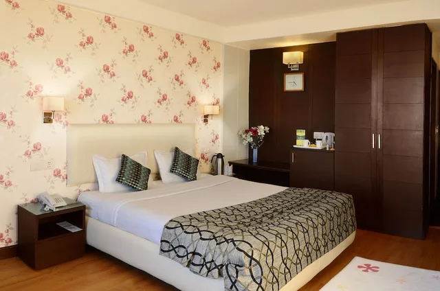 Super, Deluxe, Queen Bed, Honeymoon Inn Mussoorie 2/5