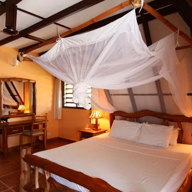 غرفة قياسية بسرير مزدوج، Sunset Villa Diani 1/3