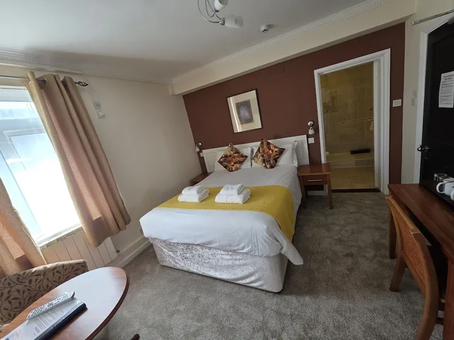 Room, Double Bed, Partial Coast View، Marina Metro 3/4