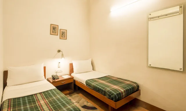 غرفة قياسية، AIRPORT HOTEL. 1/3
