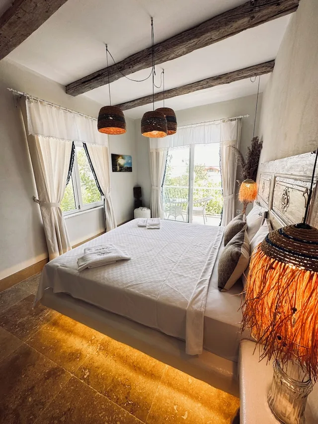 غرفة ديلوكس بسرير مزدوج بإطلالة على البحر، Lemon Villa Hotel 2/8