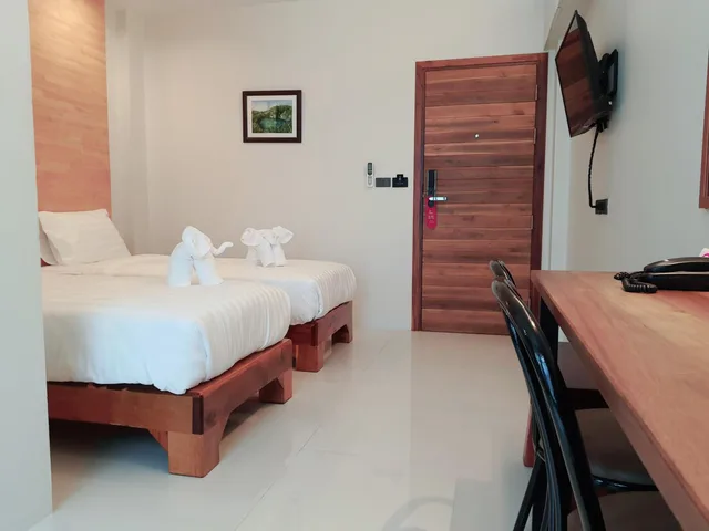 غرفة قياسية بسريرين منفصلين، SUhotel Suratthani 6/10