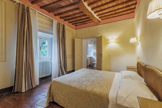 شقة بانورامية بسريرين كينج بإطلالة على الحديقة، Hotel Villa Sermolli 4/5