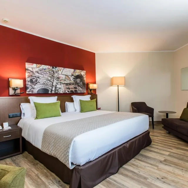 Park, Superior, Double or Twin Bed, Leonardo Hotel Barcelona Gran Via 6/9