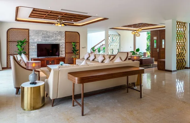 Presidential, 5 Bedrooms, Villa, 4 Beds, 3 King Beds, Beach Front, Living Area، Best Western Premier Sonasea Phu Quoc 4/8