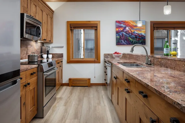 3 Bedrooms, Condo, Villa, Twin Beds, 2 King Beds، Villas At Snowmass Club A Destination Residence 4/5