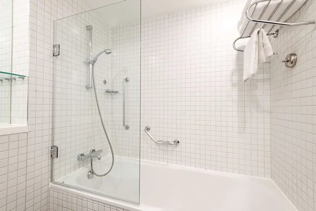 غرفة قياسية بسرير كينج، Radisson Blu Birmingham 5/5