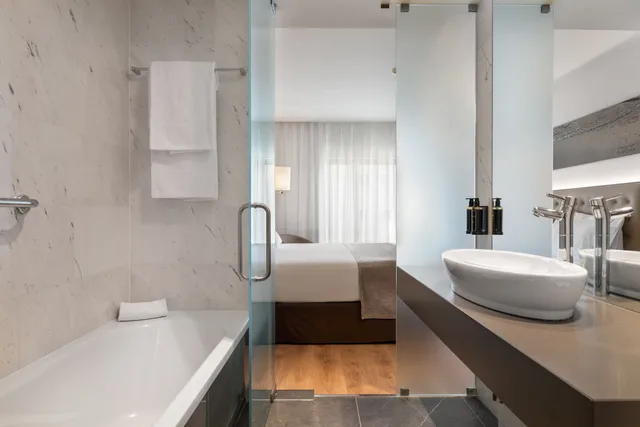 Room, Double or Twin Bed, Eurostars Das Letras 10/10