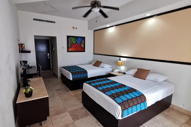 غرفة قياسية رباعية بإطلالة، Coral Island Hotel and Spa 4/6