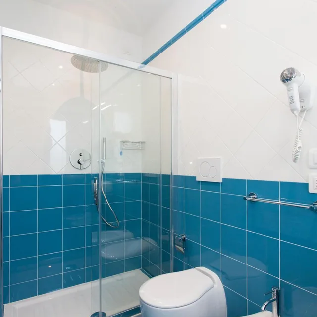Deluxe, Double or Twin Bed, External Jetted Tub, Terrace، Hotel Greif 6/10