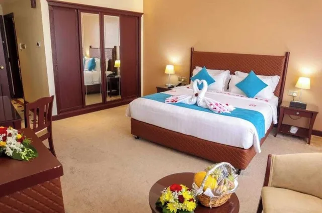Deluxe King Room, Palette Luxury Marina View Formerly Happy Days Hotel 3/4