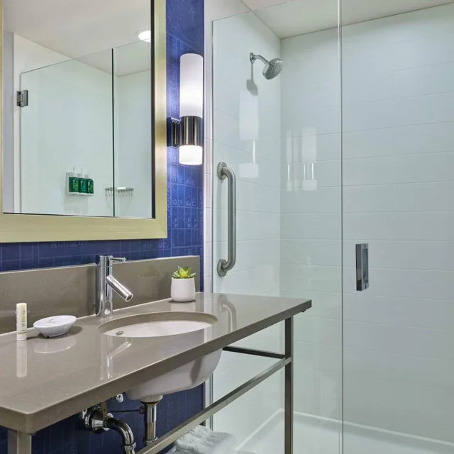 جناح بسريرين كوين مع سرير سحّاب إضافي مع أريكة، SpringHill Suites by Marriott Denver Downtown 5/5